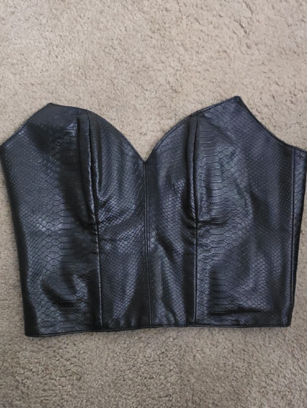 Le Femme en Noir Black Faux Snake Corset Crop Top. Sz M, goth, whimsigoth, punk
